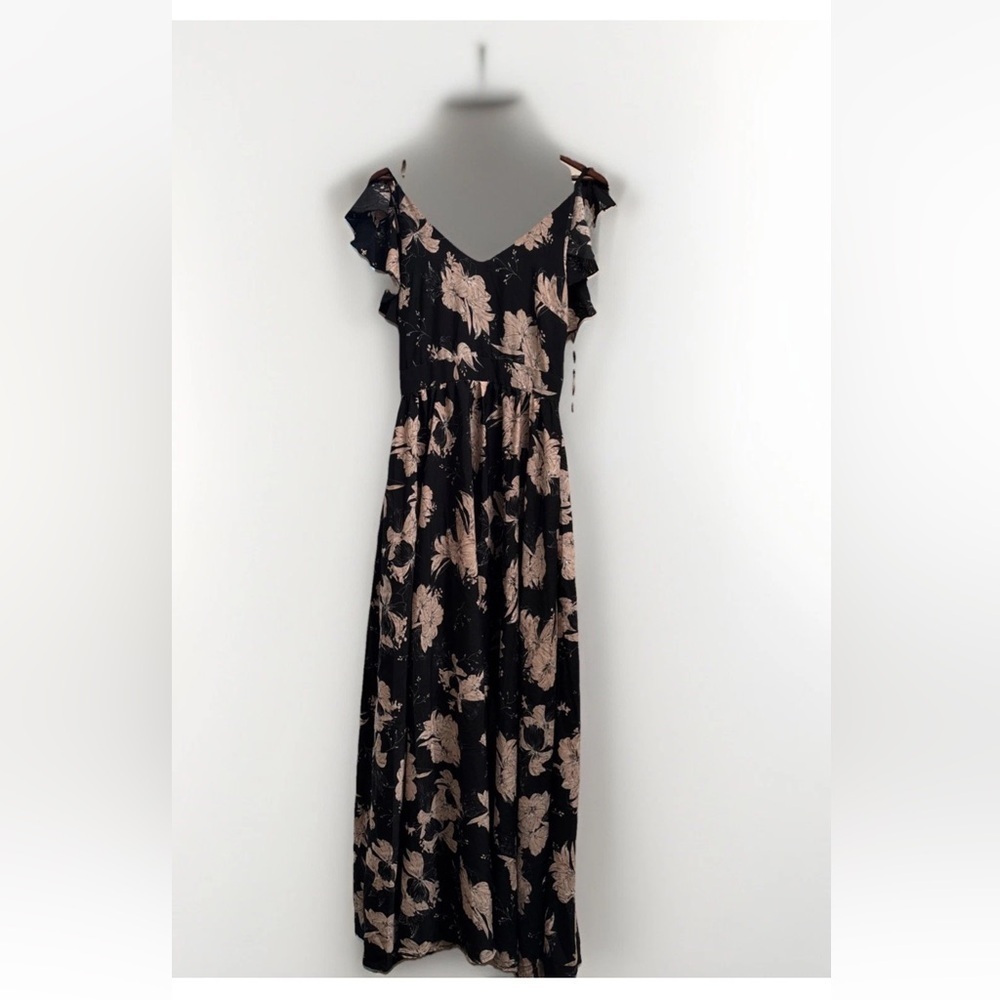 Ina Semi Formal  Backless Strappy Sleeve Black Floral Dress A line Size Medium